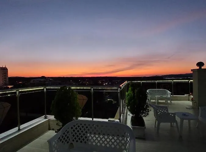 Diamond * Kiten (Burgas)