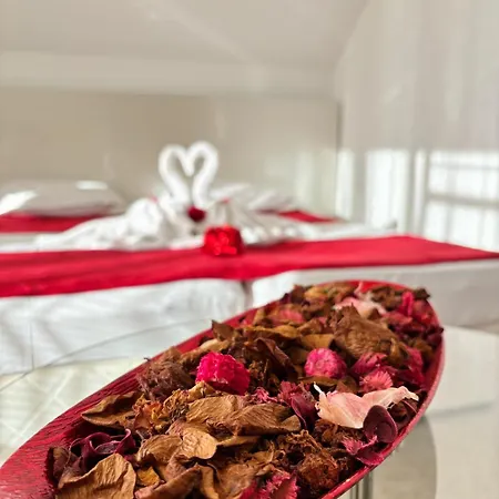 Diamond Апартаменты