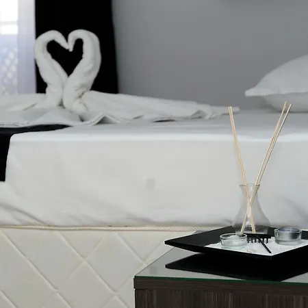 Diamond Kiten Apartment *