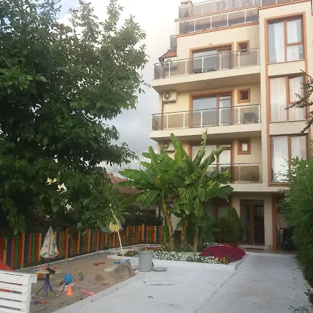 Apartment Diamond Kiten *