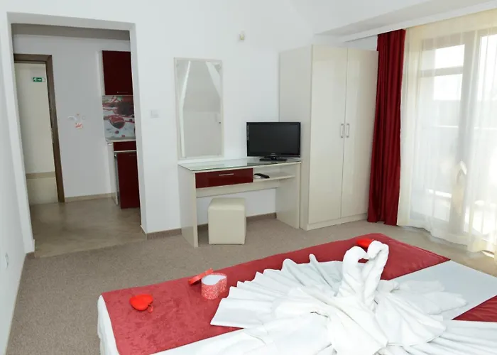 Diamond * Kiten (Burgas)